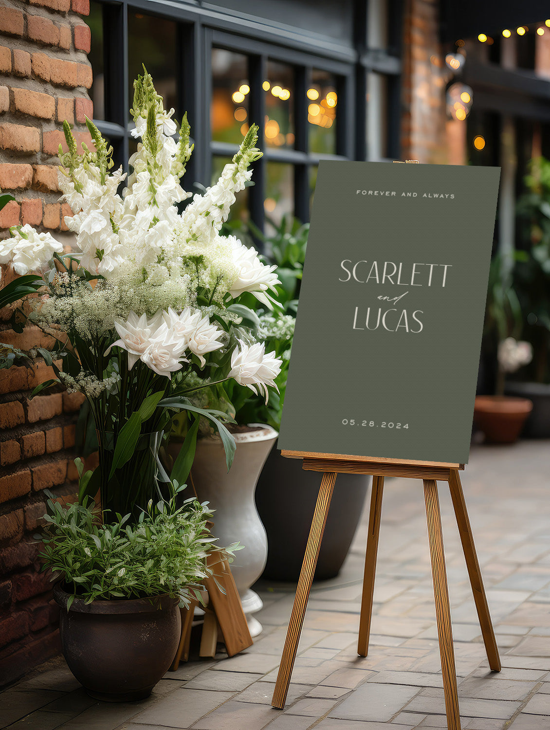 Scarlett - Welcome Sign